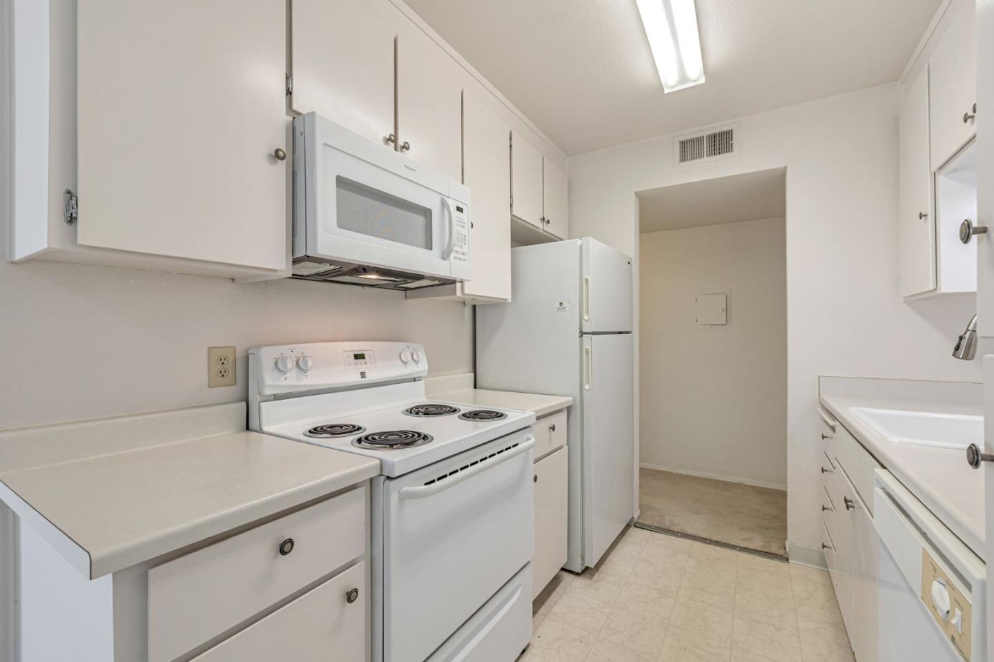 Detail Gallery Image 10 of 41 For 285 Tradewinds Dr #6,  San Jose,  CA 95123 - 2 Beds | 1 Baths