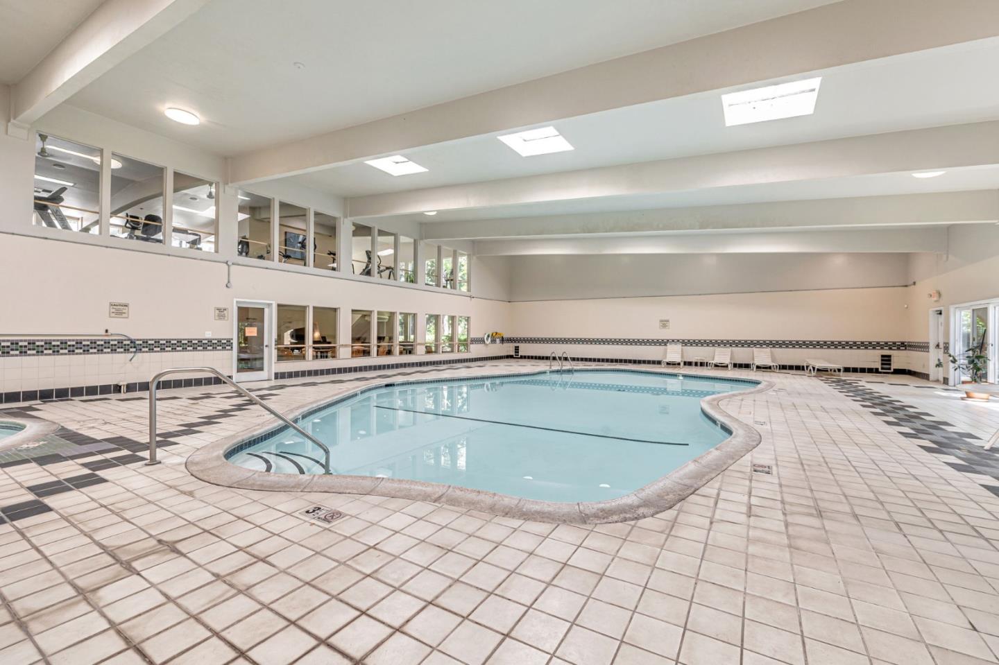 Detail Gallery Image 38 of 41 For 285 Tradewinds Dr #6,  San Jose,  CA 95123 - 2 Beds | 1 Baths