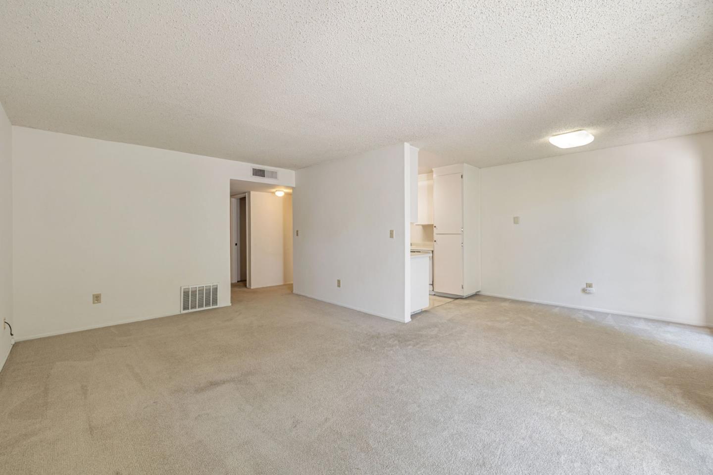Detail Gallery Image 6 of 41 For 285 Tradewinds Dr #6,  San Jose,  CA 95123 - 2 Beds | 1 Baths