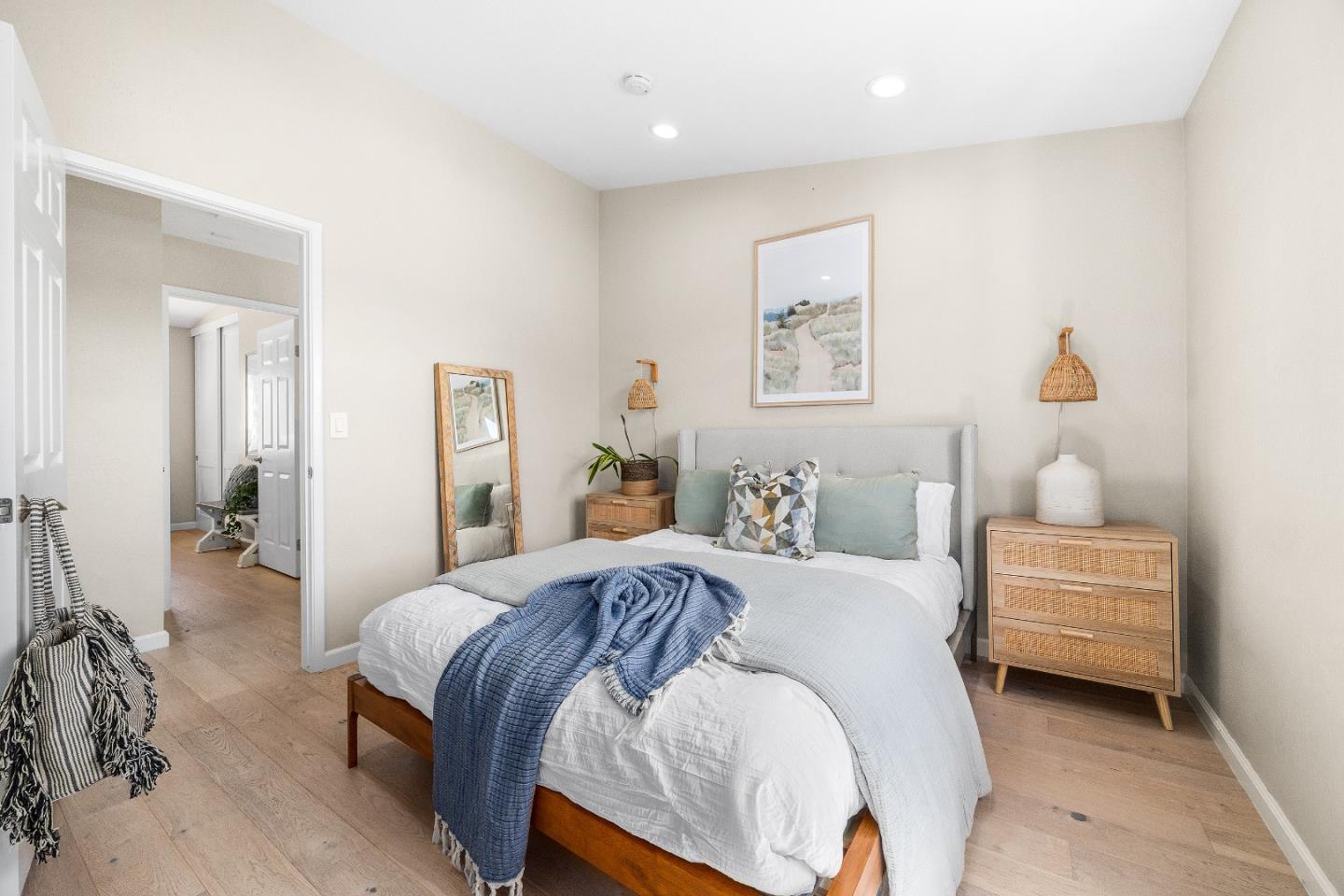 Detail Gallery Image 22 of 46 For 1525 Leila Ct, Santa Cruz,  CA 95062 - 2 Beds | 1 Baths
