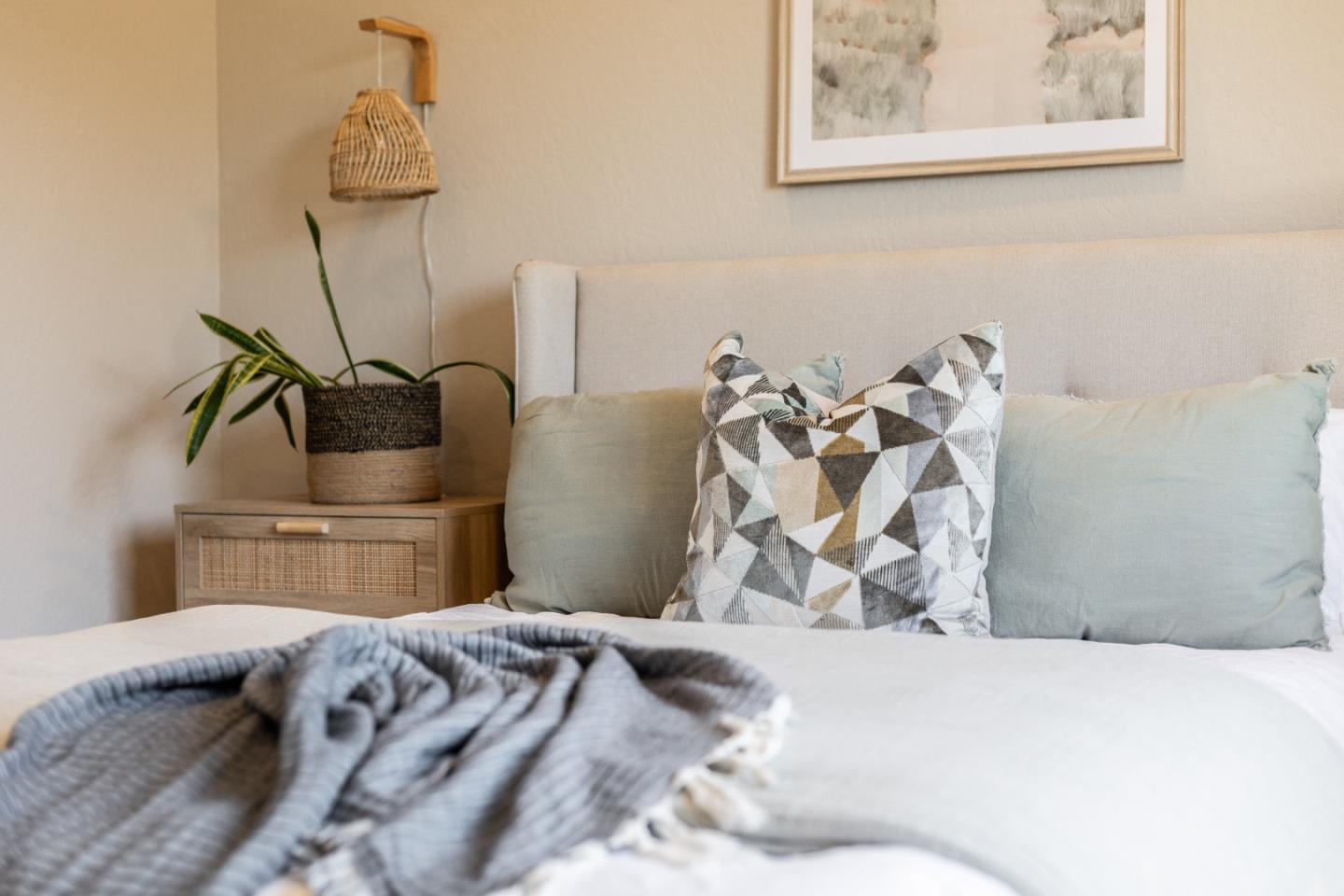 Detail Gallery Image 25 of 46 For 1525 Leila Ct, Santa Cruz,  CA 95062 - 2 Beds | 1 Baths