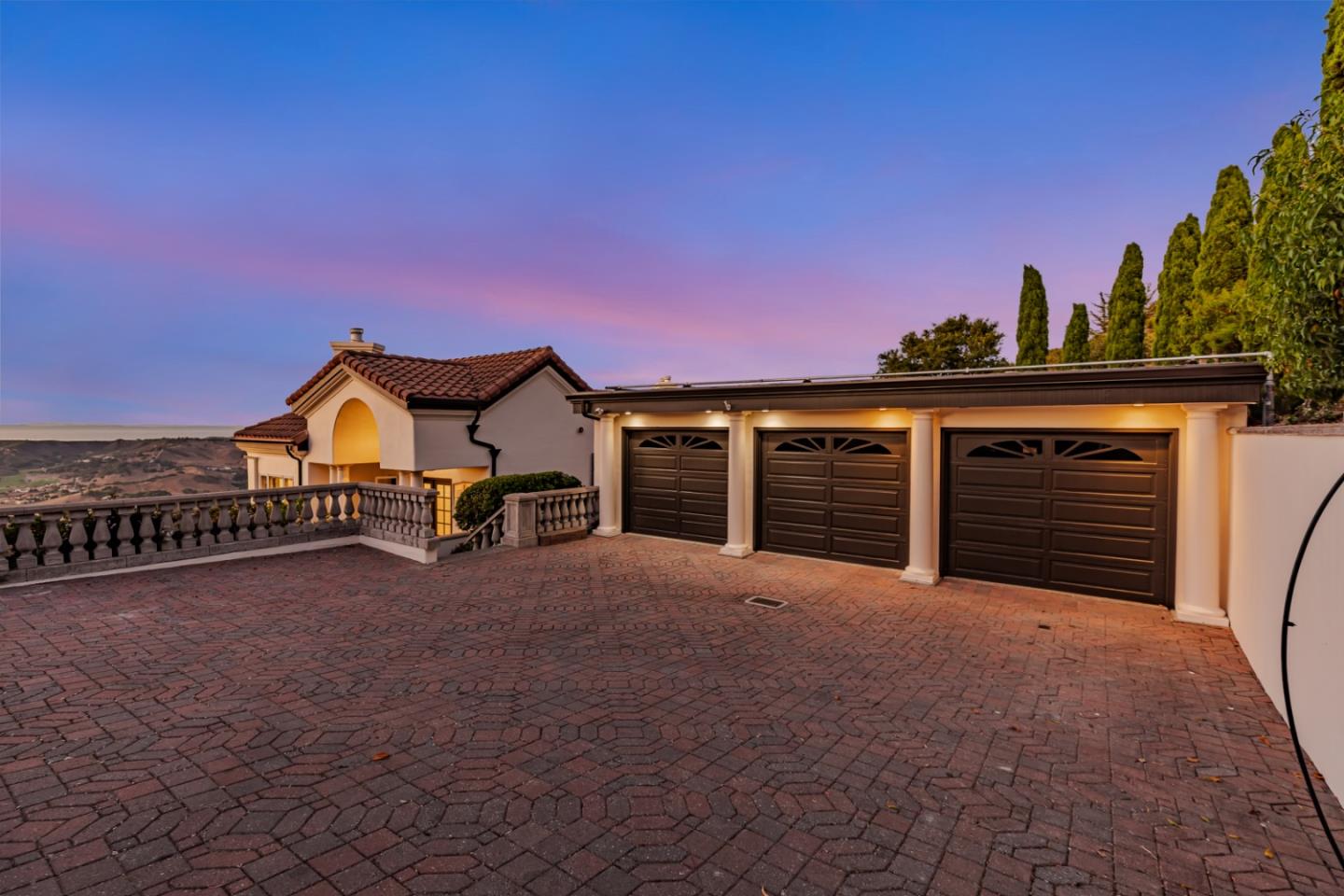 Detail Gallery Image 12 of 35 For 25691 Whip Rd, Monterey,  CA 93940 - 4 Beds | 4/1 Baths