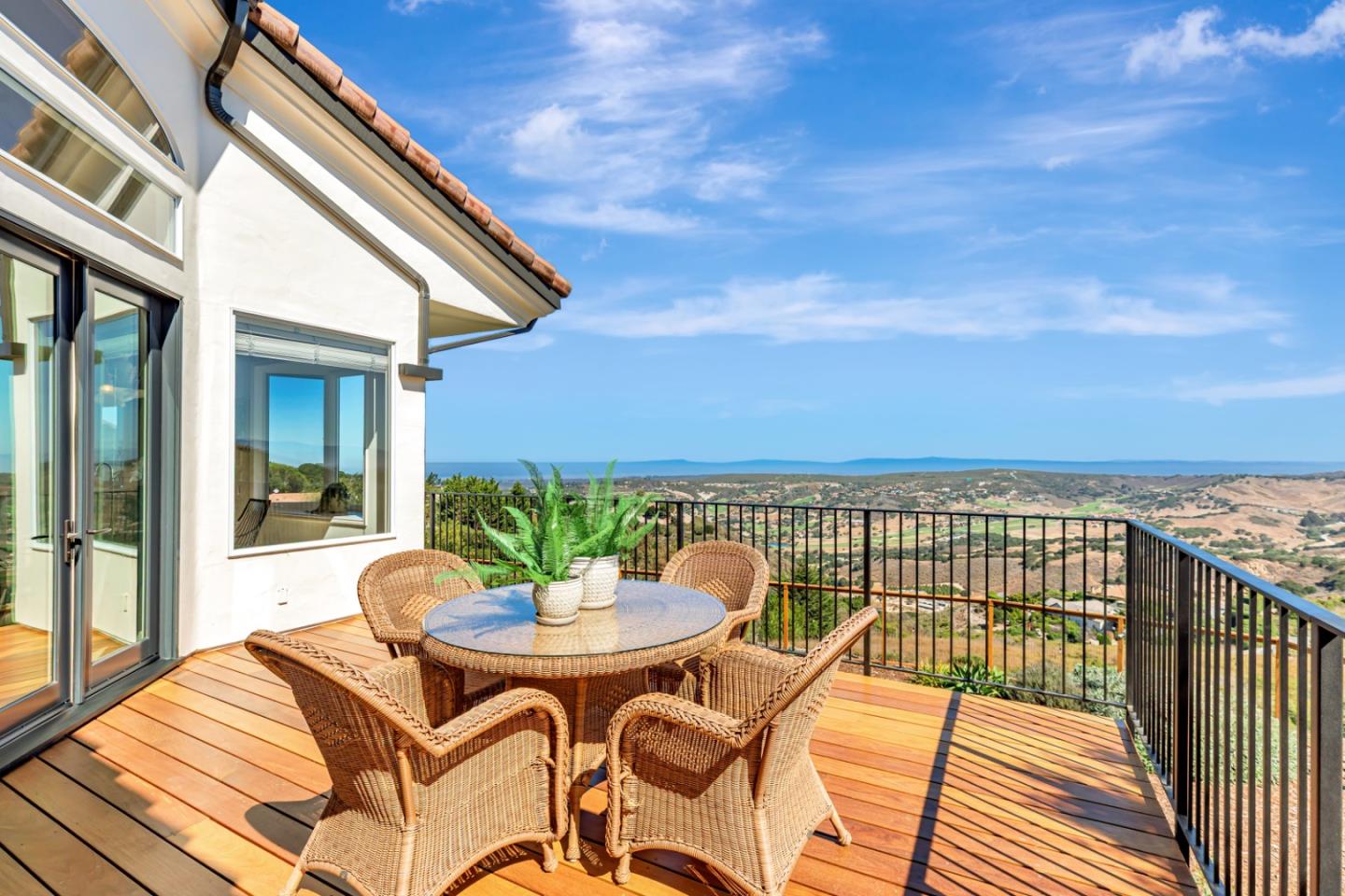 Detail Gallery Image 26 of 35 For 25691 Whip Rd, Monterey,  CA 93940 - 4 Beds | 4/1 Baths