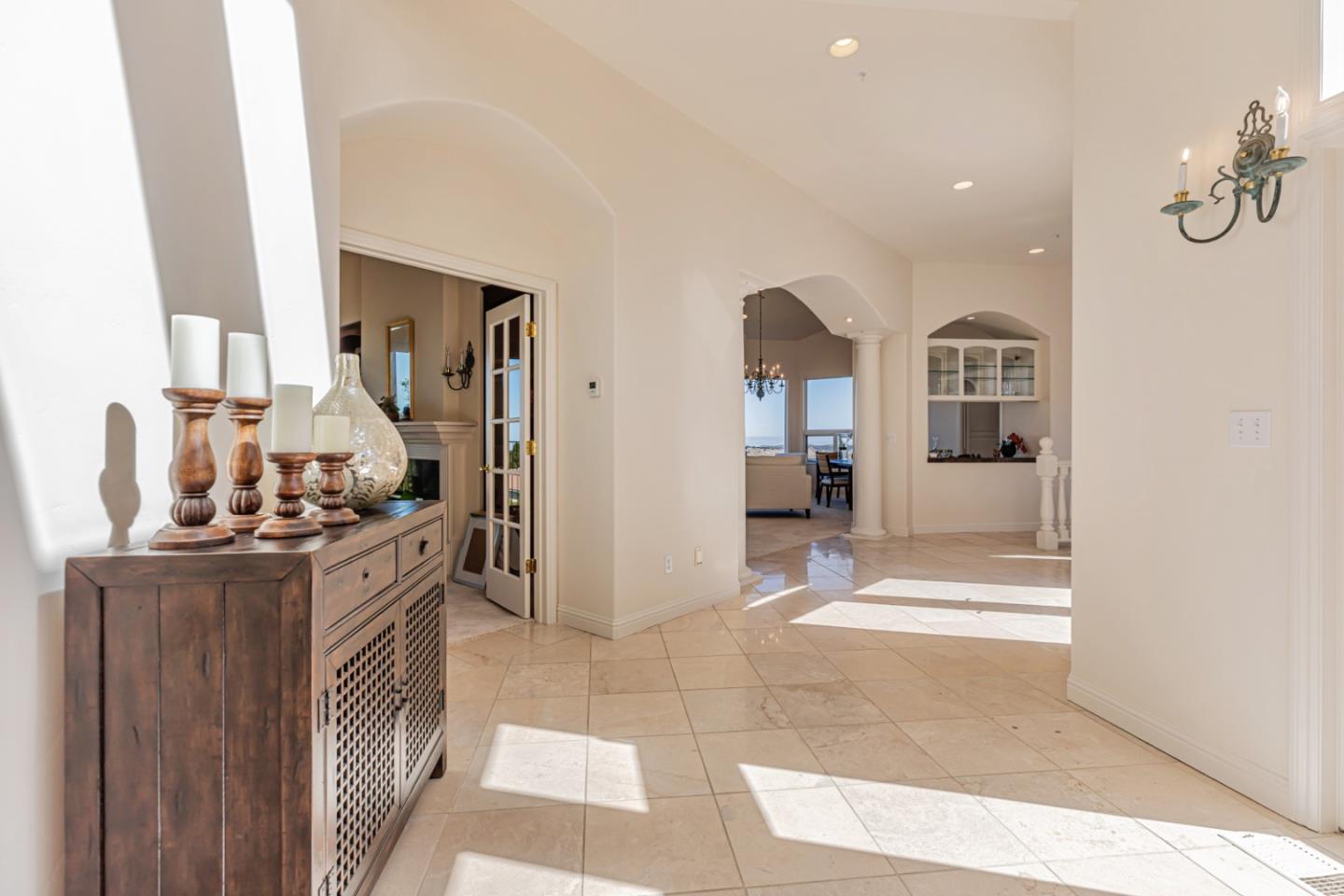 Detail Gallery Image 9 of 35 For 25691 Whip Rd, Monterey,  CA 93940 - 4 Beds | 4/1 Baths