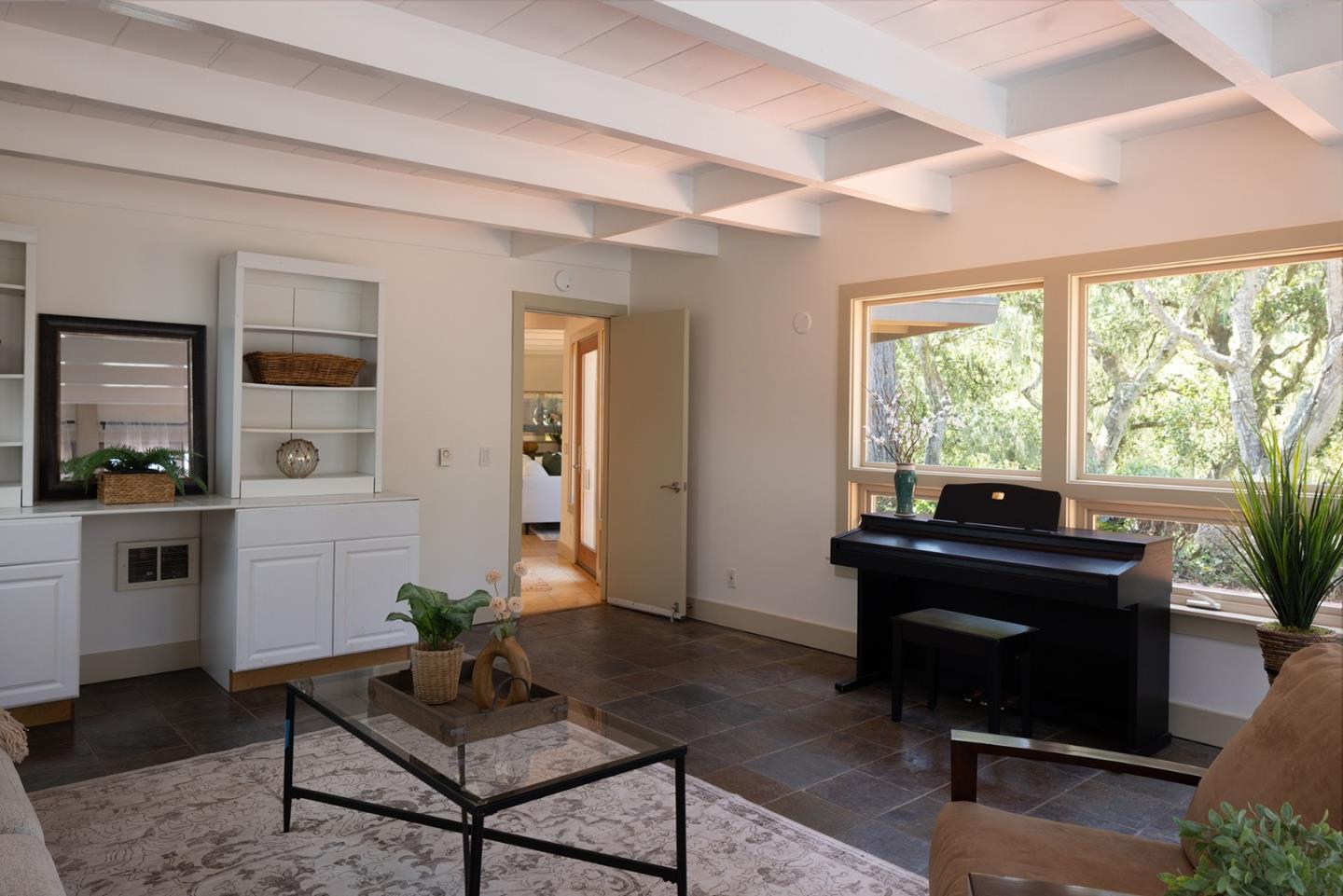 Detail Gallery Image 13 of 28 For 25245 Ward Pl, Carmel,  CA 93923 - 3 Beds | 2 Baths
