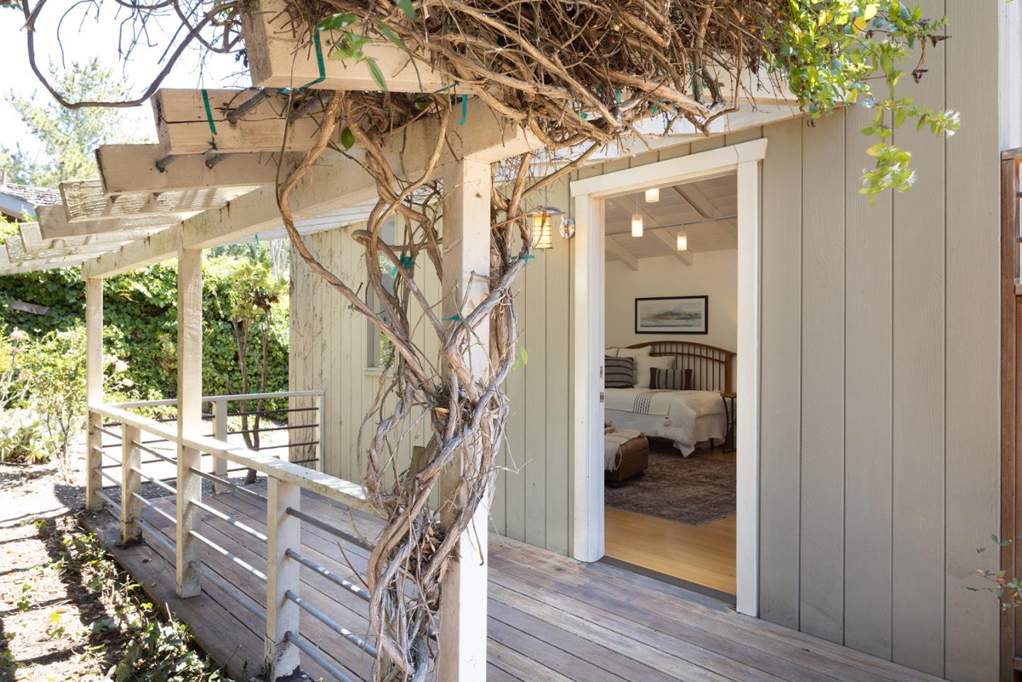Detail Gallery Image 21 of 28 For 25245 Ward Pl, Carmel,  CA 93923 - 3 Beds | 2 Baths