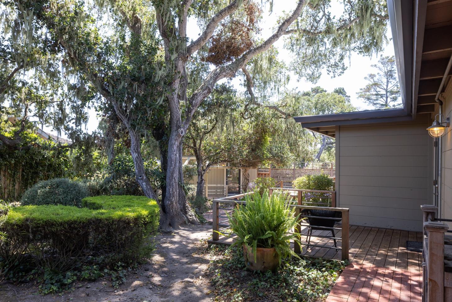 Detail Gallery Image 24 of 28 For 25245 Ward Pl, Carmel,  CA 93923 - 3 Beds | 2 Baths