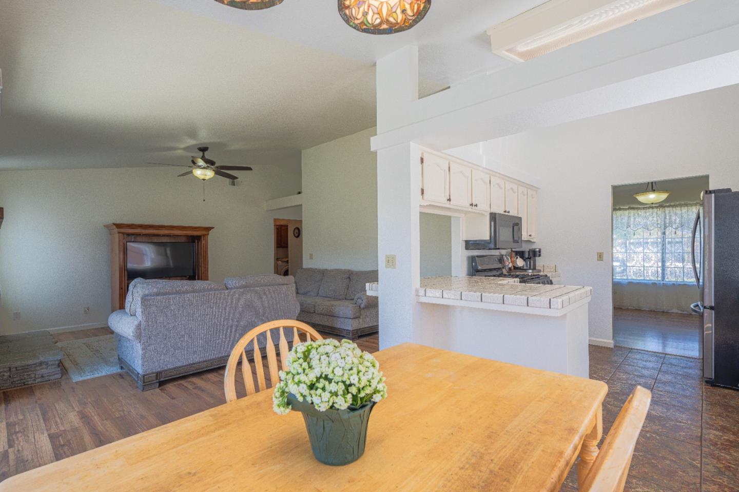 Detail Gallery Image 18 of 41 For 46210 Pine Meadow Dr, King City,  CA 93930 - 3 Beds | 2 Baths