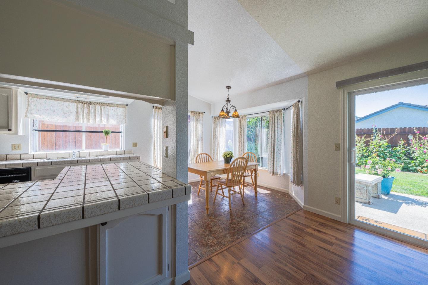 Detail Gallery Image 19 of 41 For 46210 Pine Meadow Dr, King City,  CA 93930 - 3 Beds | 2 Baths
