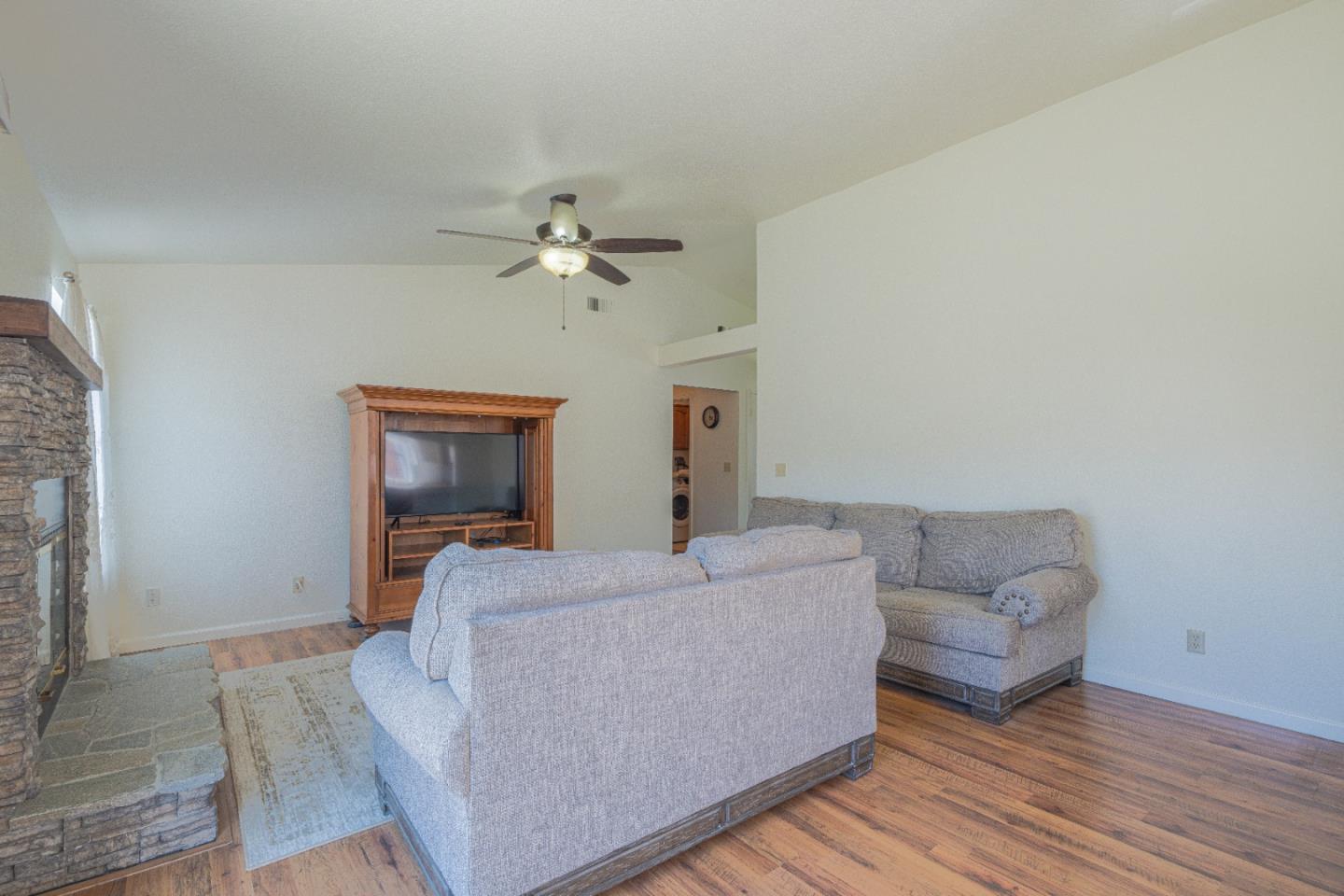 Detail Gallery Image 20 of 41 For 46210 Pine Meadow Dr, King City,  CA 93930 - 3 Beds | 2 Baths