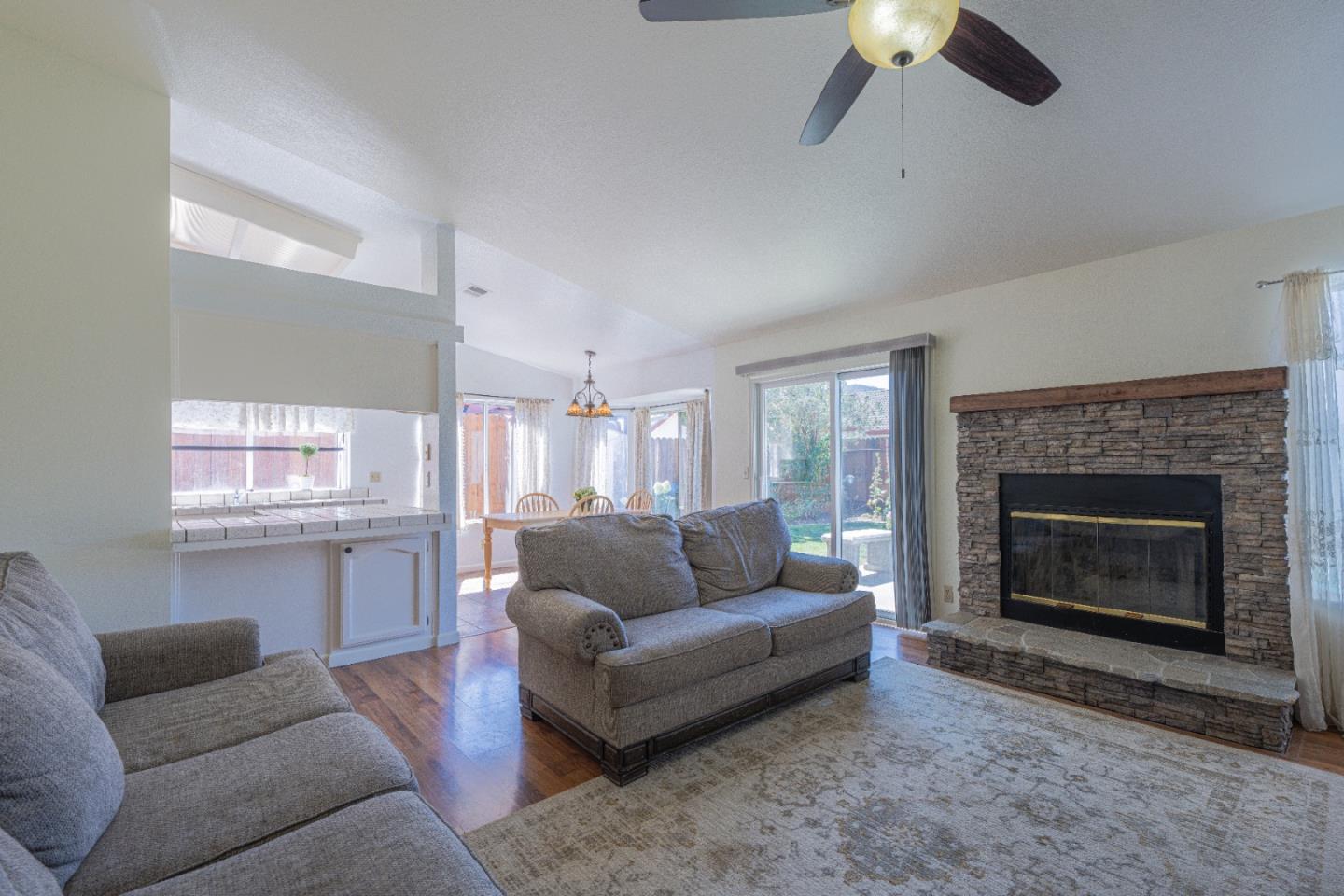 Detail Gallery Image 22 of 41 For 46210 Pine Meadow Dr, King City,  CA 93930 - 3 Beds | 2 Baths