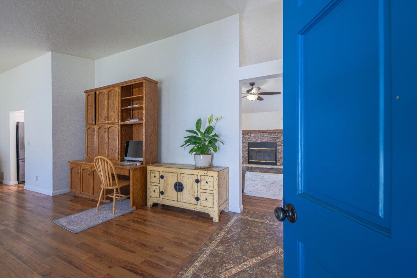 Detail Gallery Image 4 of 41 For 46210 Pine Meadow Dr, King City,  CA 93930 - 3 Beds | 2 Baths