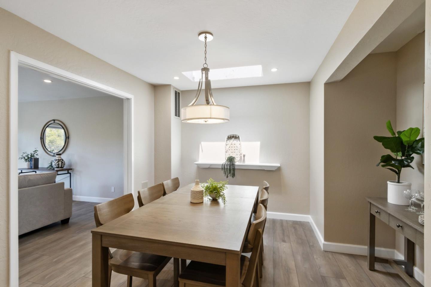 Detail Gallery Image 14 of 76 For 160 Frederick St, Santa Cruz,  CA 95062 - 3 Beds | 3 Baths
