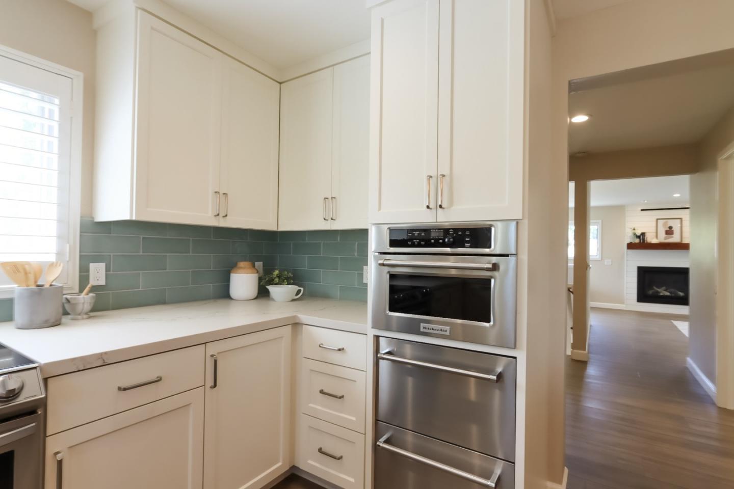 Detail Gallery Image 15 of 76 For 160 Frederick St, Santa Cruz,  CA 95062 - 3 Beds | 3 Baths