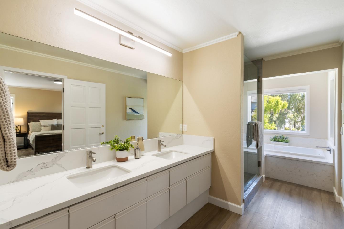 Detail Gallery Image 26 of 76 For 160 Frederick St, Santa Cruz,  CA 95062 - 3 Beds | 3 Baths