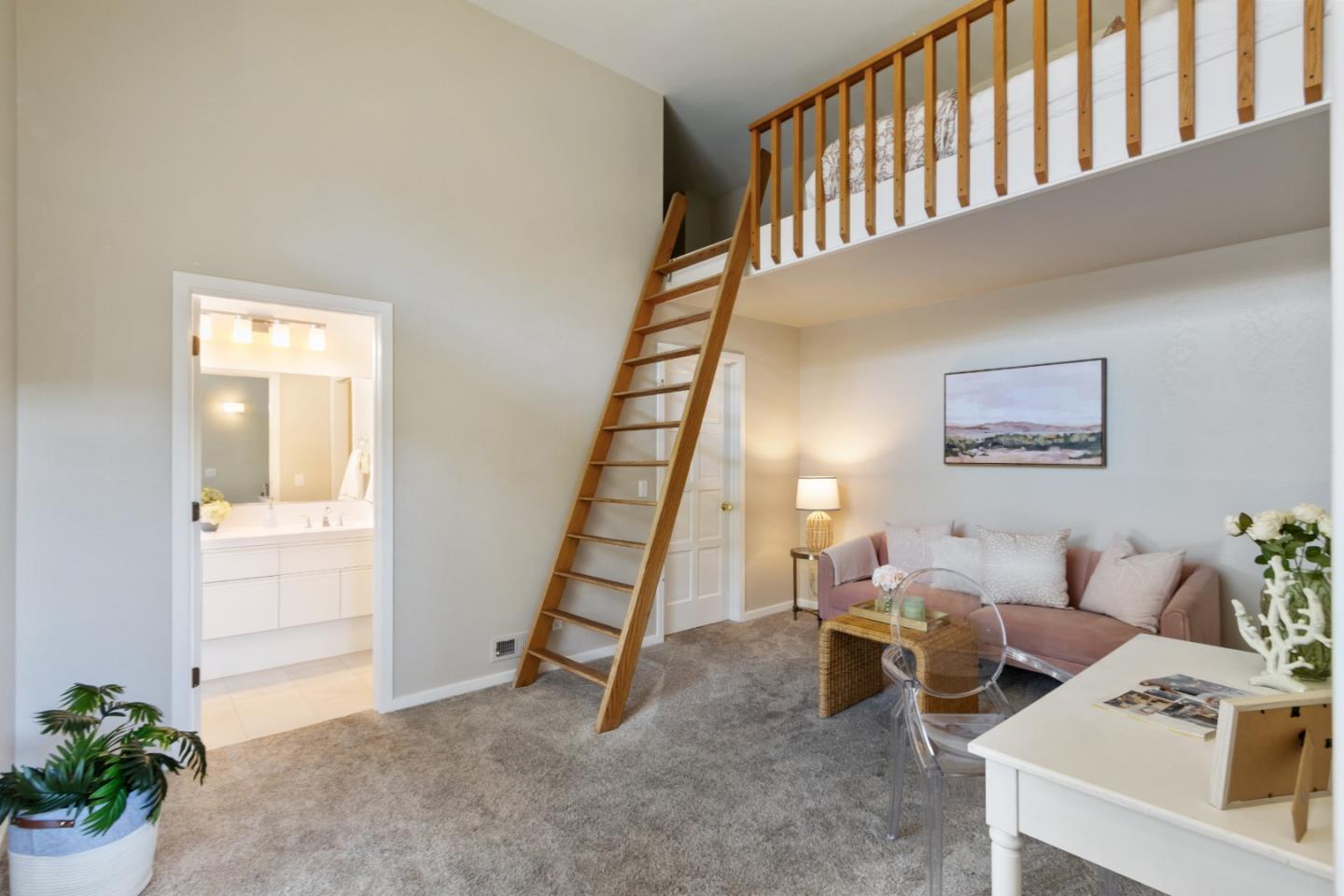 Detail Gallery Image 29 of 76 For 160 Frederick St, Santa Cruz,  CA 95062 - 3 Beds | 3 Baths