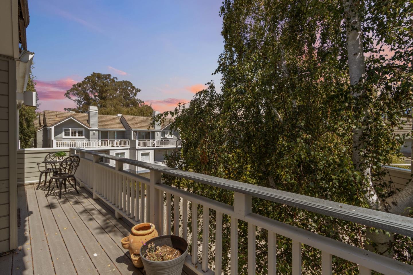 Detail Gallery Image 55 of 76 For 160 Frederick St, Santa Cruz,  CA 95062 - 3 Beds | 3 Baths
