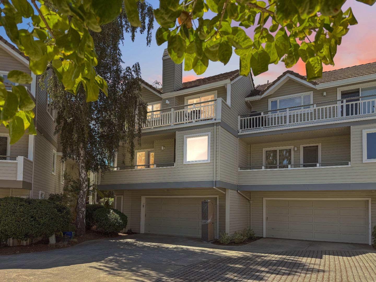 Detail Gallery Image 66 of 76 For 160 Frederick St, Santa Cruz,  CA 95062 - 3 Beds | 3 Baths