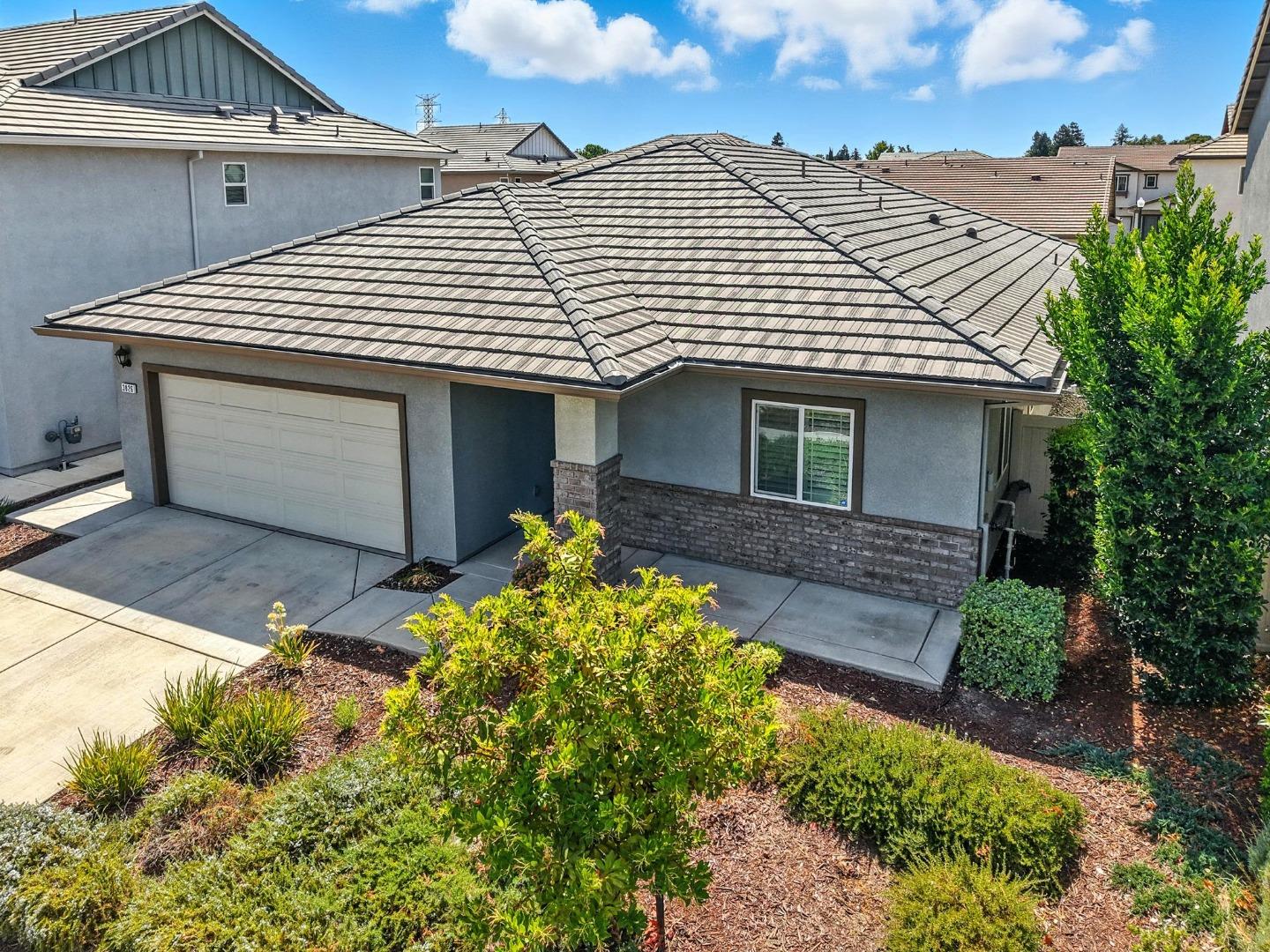 Detail Gallery Image 2 of 35 For 3826 Fong Ranch Rd, Sacramento,  CA 95834 - 4 Beds | 2 Baths