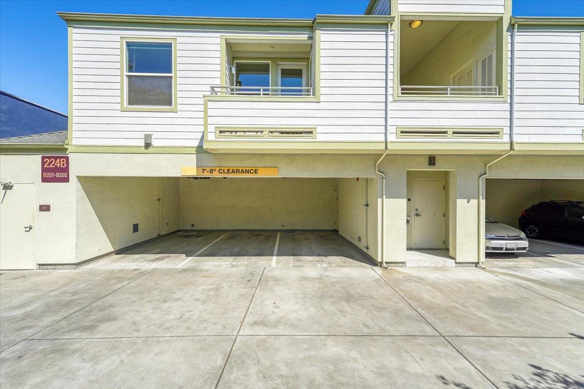 Detail Gallery Image 10 of 15 For 224 Laurel #B202,  Santa Cruz,  CA 95060 - 1 Beds | 1 Baths