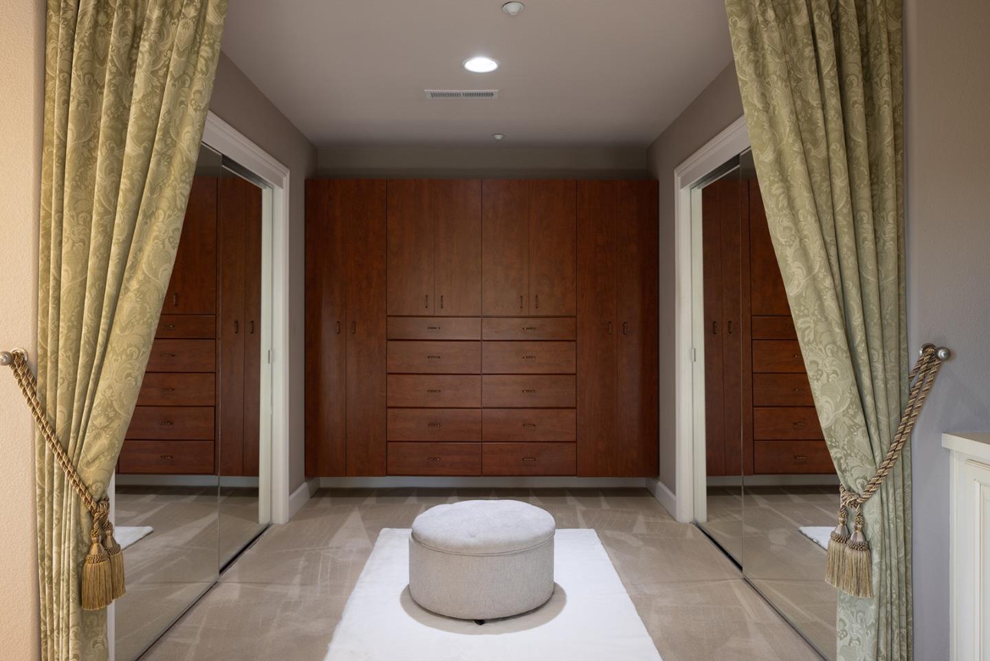 Detail Gallery Image 35 of 50 For 106 Las Brisas Dr, Monterey,  CA 93940 - 3 Beds | 3/1 Baths