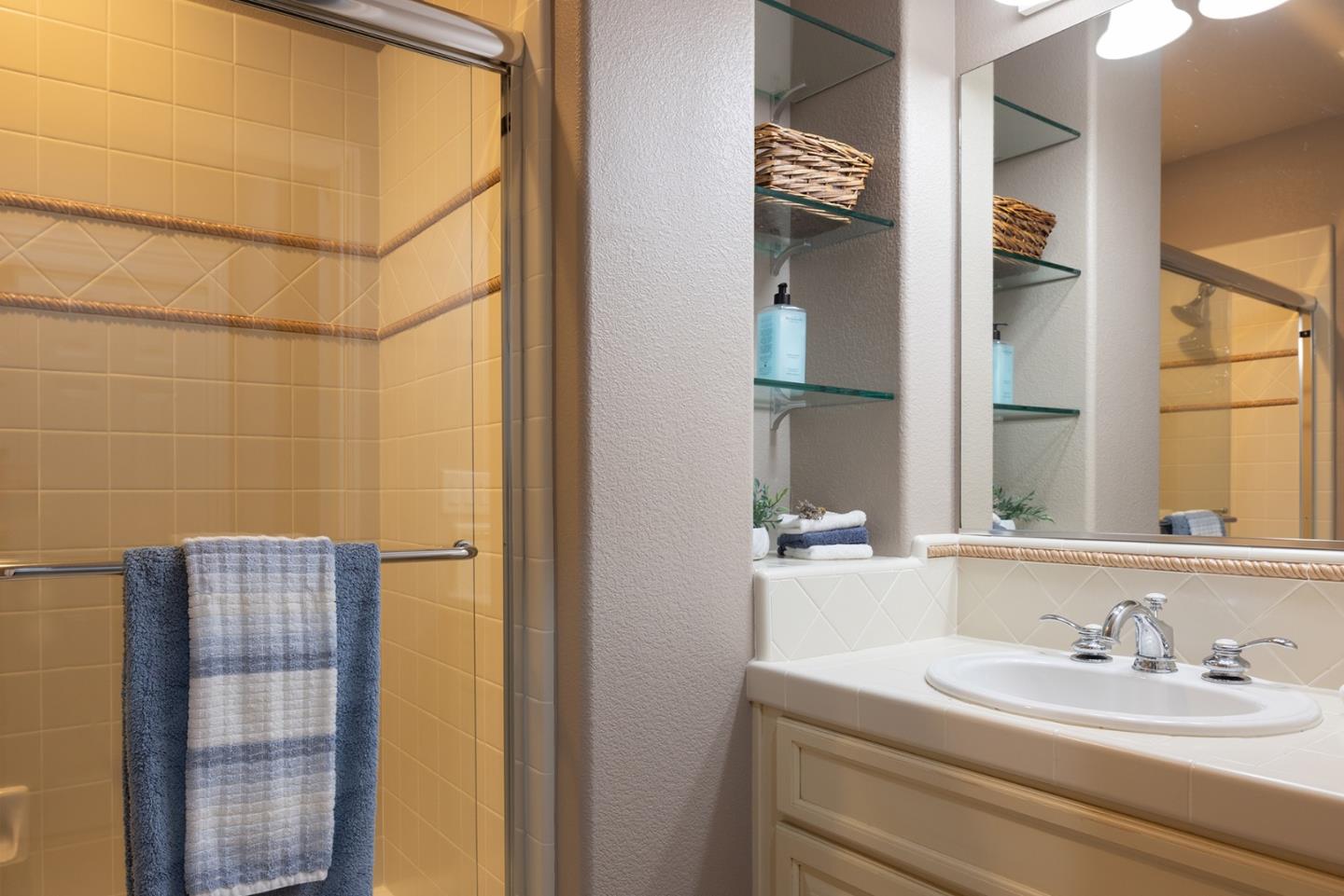 Detail Gallery Image 46 of 50 For 106 Las Brisas Dr, Monterey,  CA 93940 - 3 Beds | 3/1 Baths