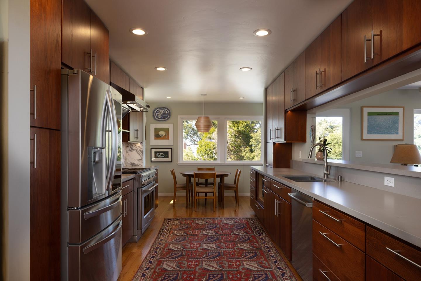 Detail Gallery Image 11 of 45 For 735 Bayview Ave, Pacific Grove,  CA 93950 - 3 Beds | 2/1 Baths