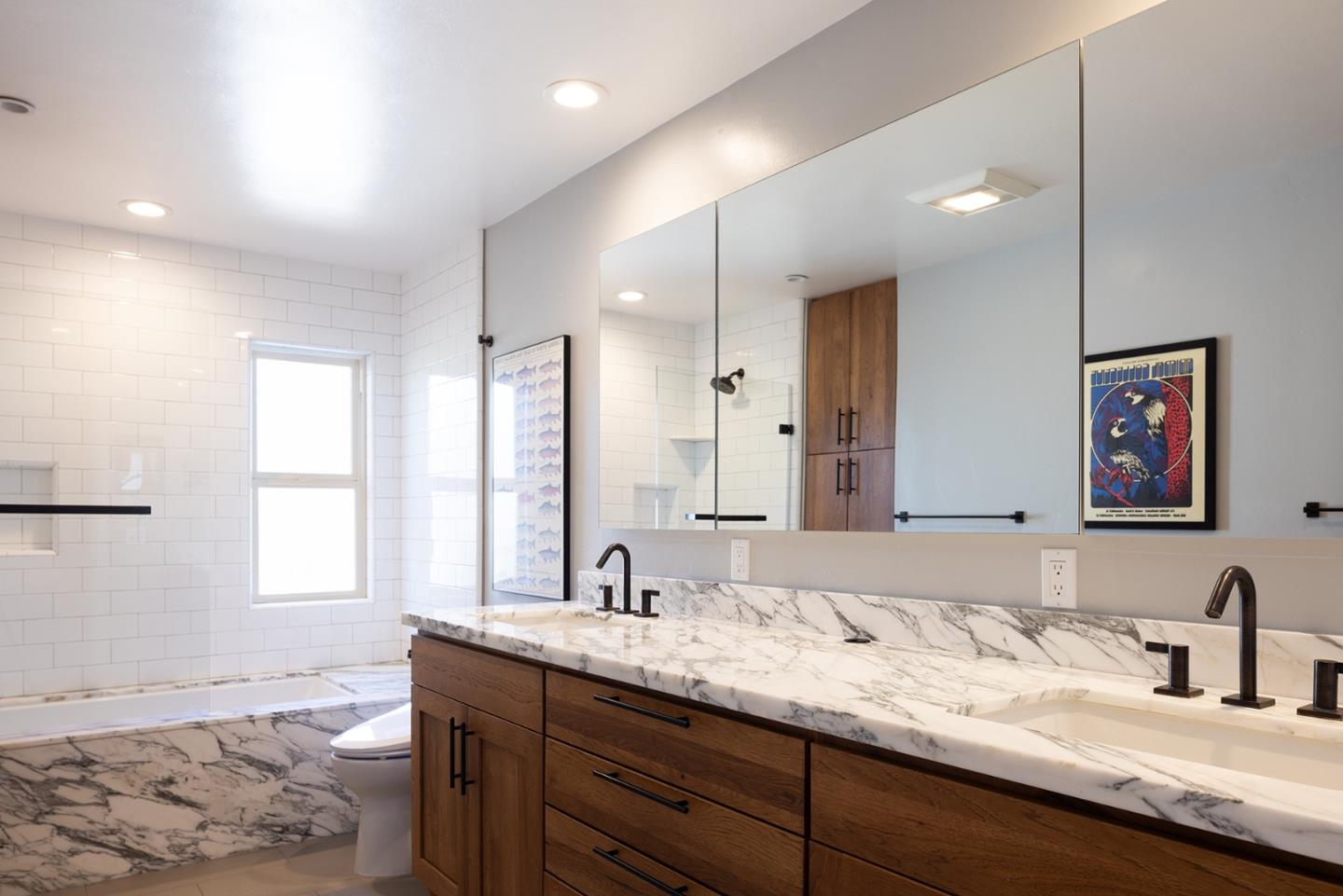 Detail Gallery Image 24 of 45 For 735 Bayview Ave, Pacific Grove,  CA 93950 - 3 Beds | 2/1 Baths
