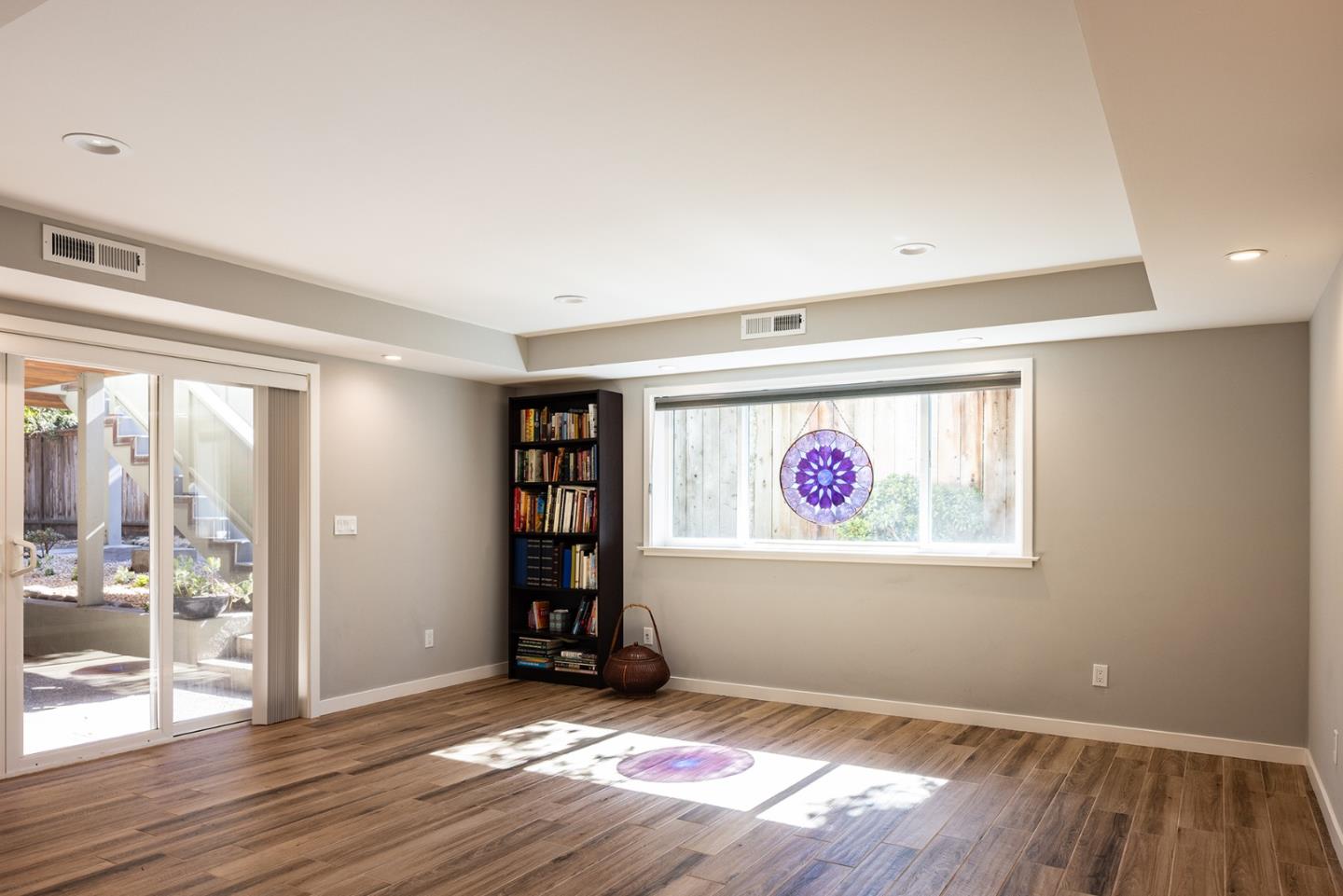 Detail Gallery Image 29 of 45 For 735 Bayview Ave, Pacific Grove,  CA 93950 - 3 Beds | 2/1 Baths