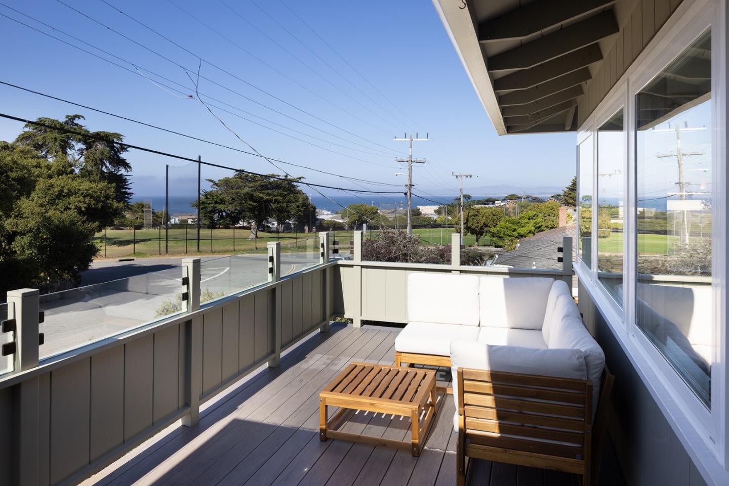 Detail Gallery Image 3 of 45 For 735 Bayview Ave, Pacific Grove,  CA 93950 - 3 Beds | 2/1 Baths