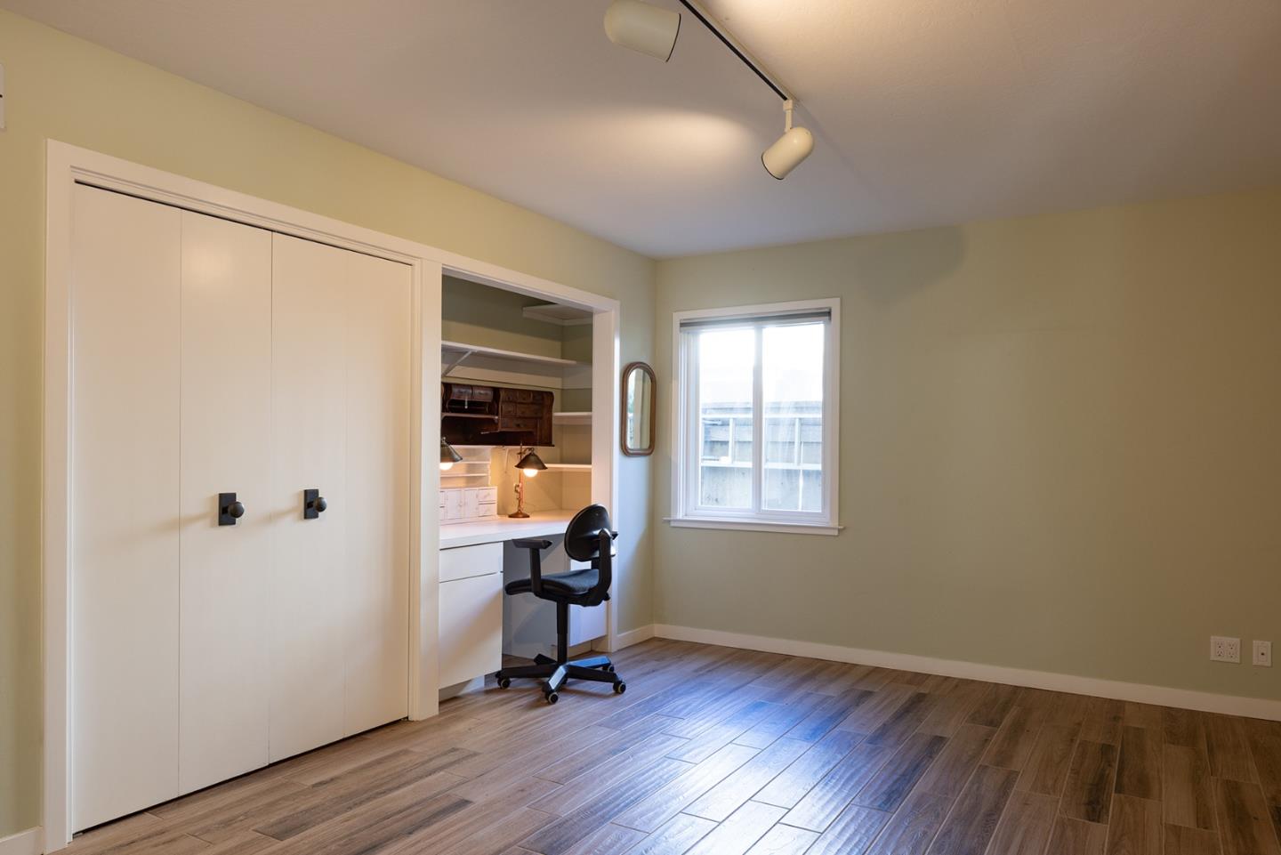 Detail Gallery Image 32 of 45 For 735 Bayview Ave, Pacific Grove,  CA 93950 - 3 Beds | 2/1 Baths