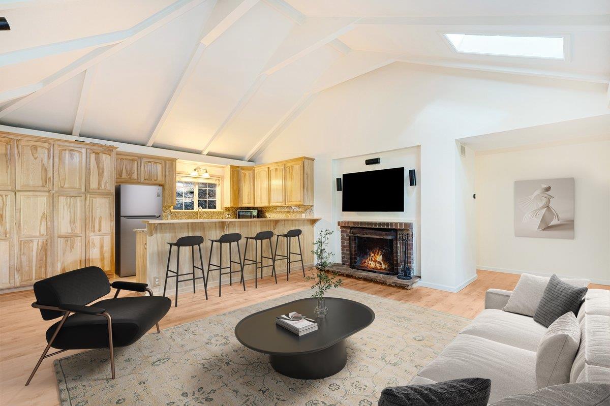 Detail Gallery Image 6 of 15 For 804 Quigg Way, Boulder Creek,  CA 95006 - 2 Beds | 1 Baths