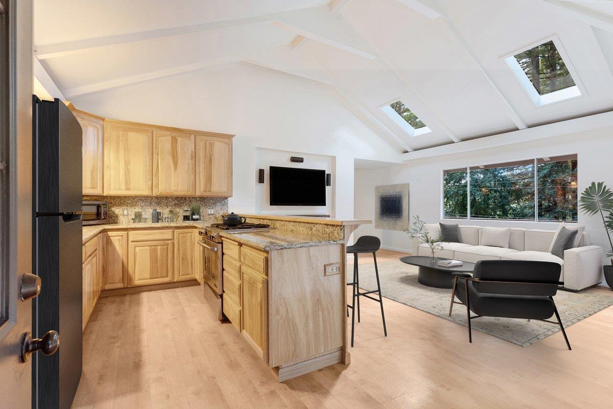 Detail Gallery Image 7 of 15 For 804 Quigg Way, Boulder Creek,  CA 95006 - 2 Beds | 1 Baths