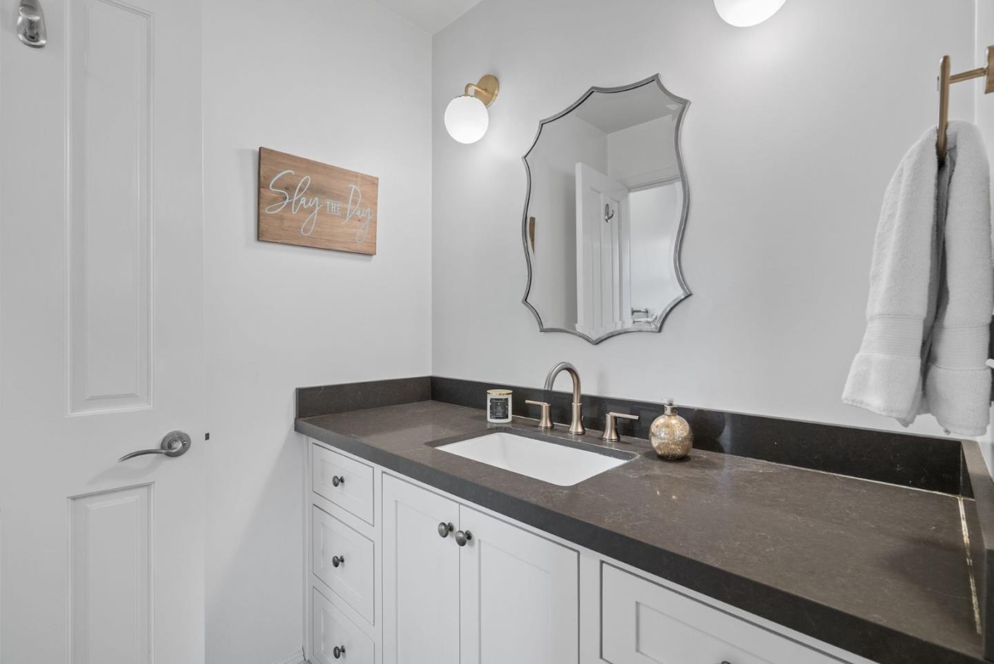 Detail Gallery Image 30 of 48 For 106 Longmeadow Dr, Los Gatos,  CA 95032 - 5 Beds | 5/1 Baths