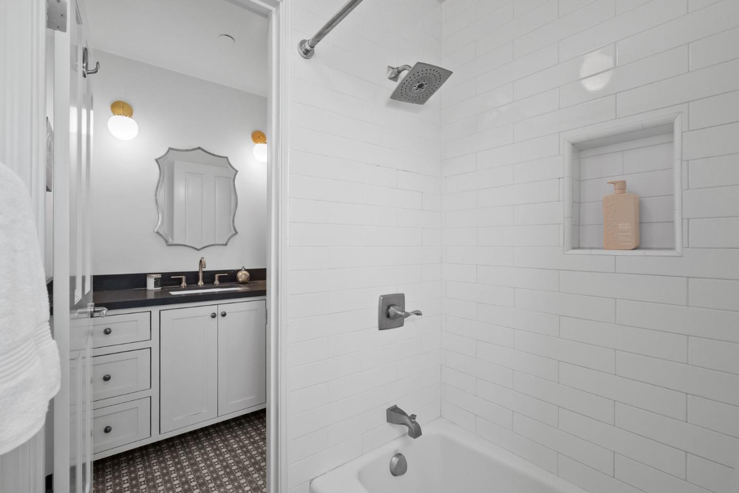 Detail Gallery Image 31 of 48 For 106 Longmeadow Dr, Los Gatos,  CA 95032 - 5 Beds | 5/1 Baths