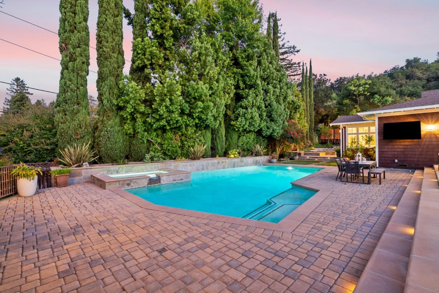 Detail Gallery Image 42 of 48 For 106 Longmeadow Dr, Los Gatos,  CA 95032 - 5 Beds | 5/1 Baths