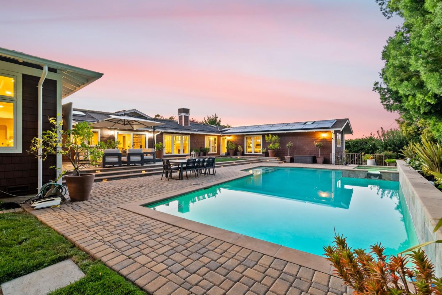 Detail Gallery Image 47 of 48 For 106 Longmeadow Dr, Los Gatos,  CA 95032 - 5 Beds | 5/1 Baths