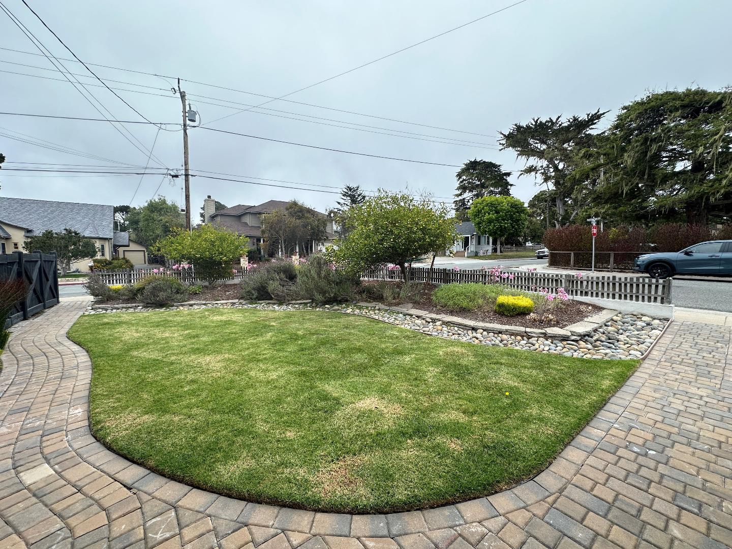 Detail Gallery Image 13 of 27 For 700 Rosemont Ave, Pacific Grove,  CA 93950 - – Beds | – Baths
