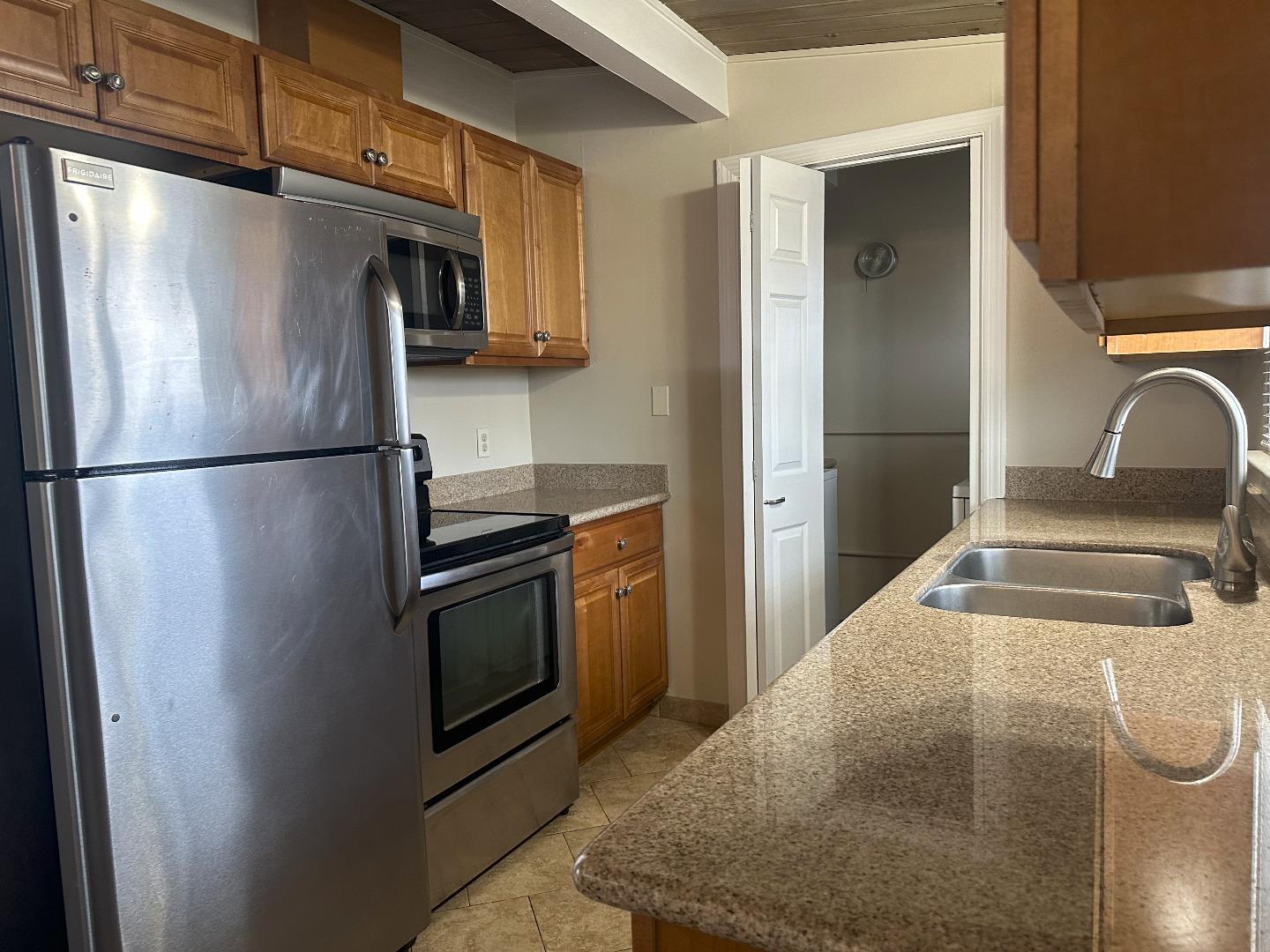 Detail Gallery Image 14 of 27 For 700 Rosemont Ave, Pacific Grove,  CA 93950 - – Beds | – Baths