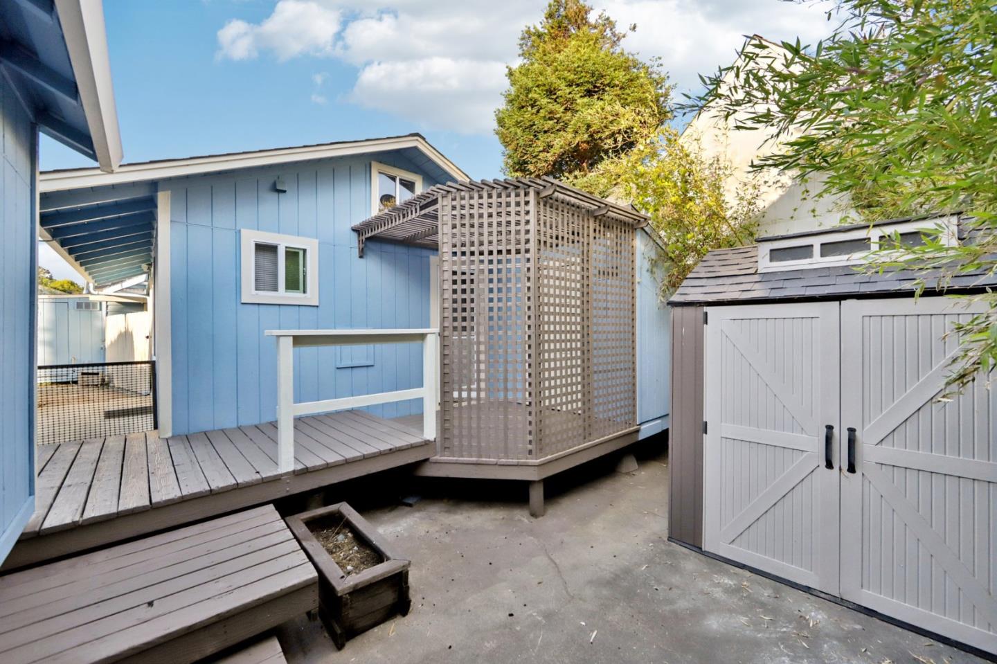 Detail Gallery Image 47 of 67 For 552 14th Ave, Santa Cruz,  CA 95062 - 2 Beds | 1 Baths