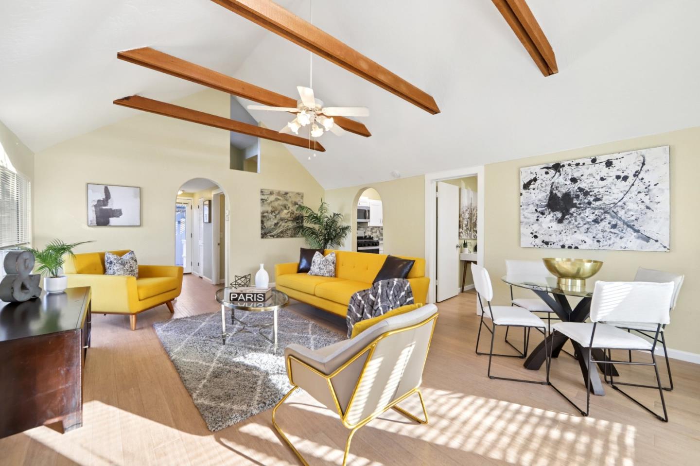 Detail Gallery Image 5 of 67 For 552 14th Ave, Santa Cruz,  CA 95062 - 2 Beds | 1 Baths