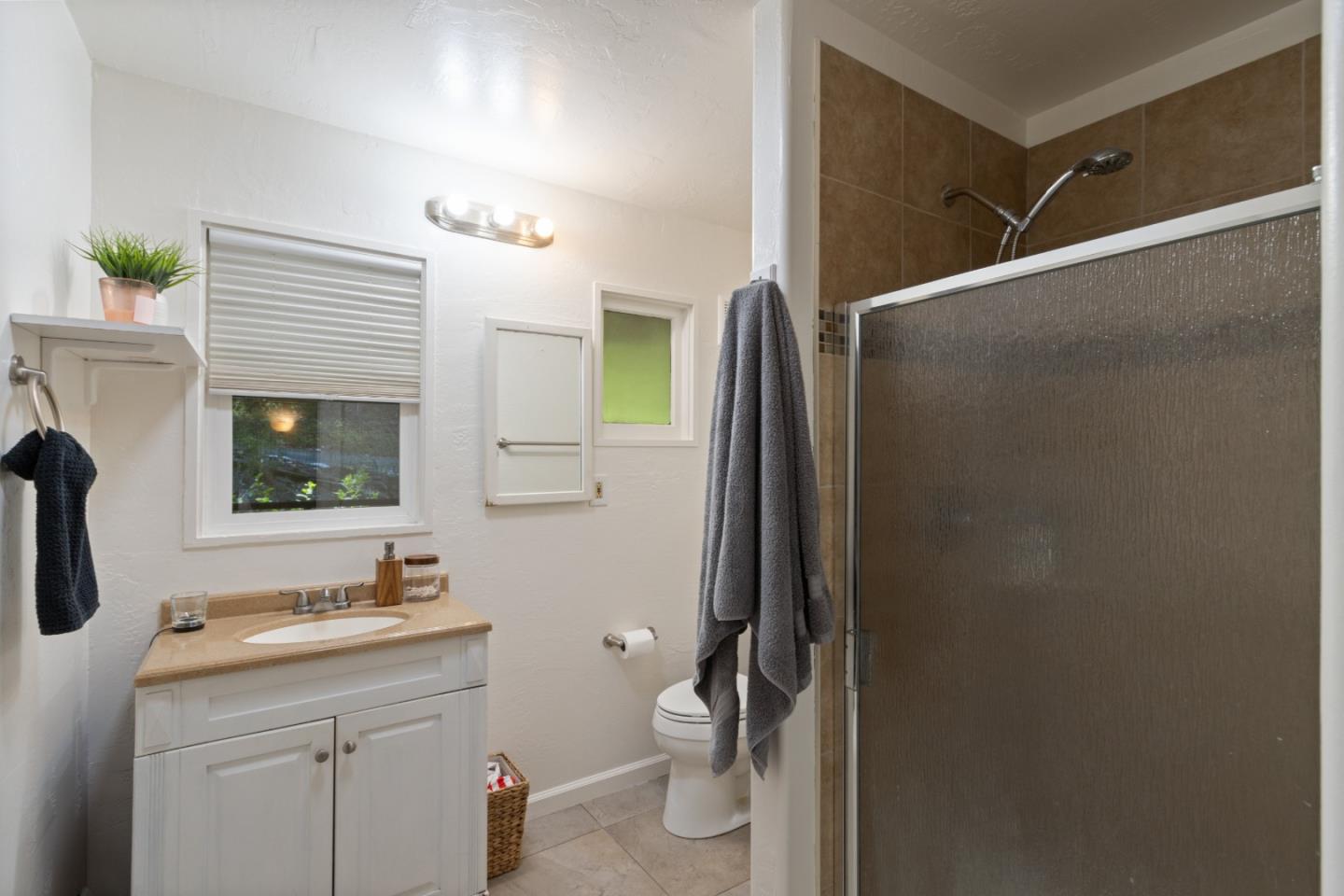 Detail Gallery Image 15 of 96 For 15475 Big Basin Way, Boulder Creek,  CA 95006 - 3 Beds | 2 Baths