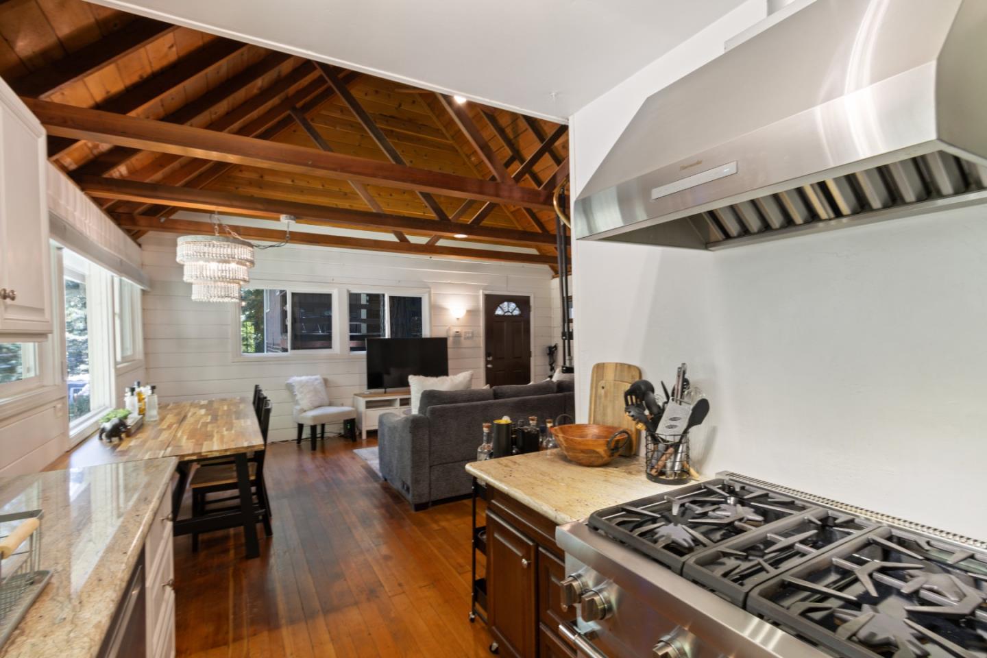 Detail Gallery Image 8 of 96 For 15475 Big Basin Way, Boulder Creek,  CA 95006 - 3 Beds | 2 Baths