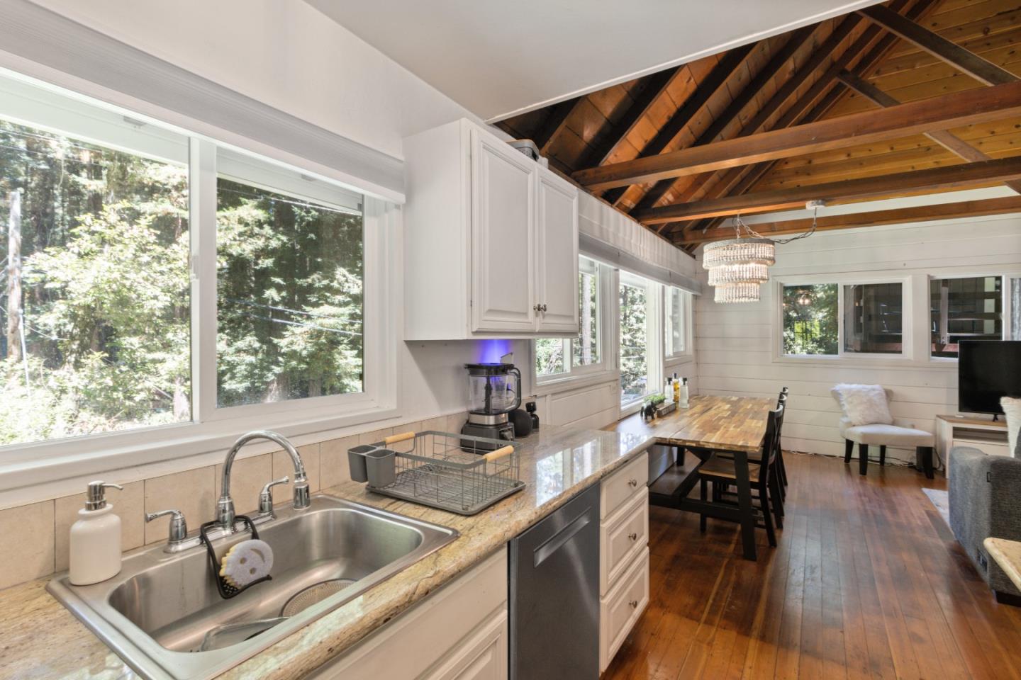 Detail Gallery Image 9 of 96 For 15475 Big Basin Way, Boulder Creek,  CA 95006 - 3 Beds | 2 Baths