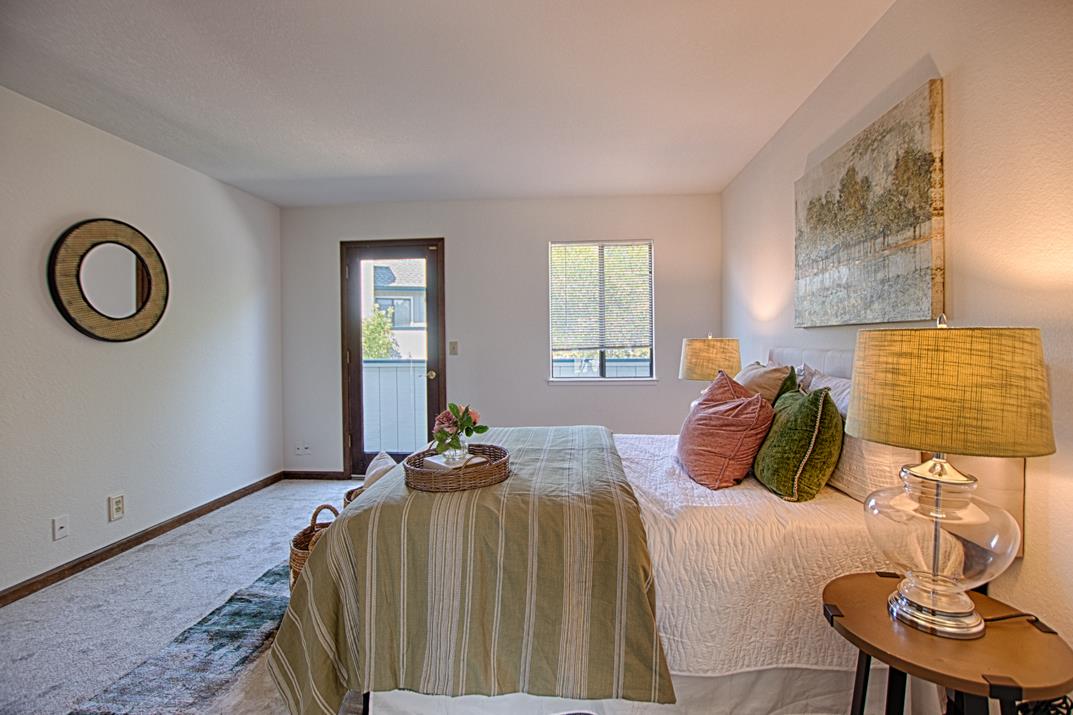 Detail Gallery Image 17 of 37 For 2607 Mallory Ln, Santa Cruz,  CA 95065 - 3 Beds | 2/1 Baths