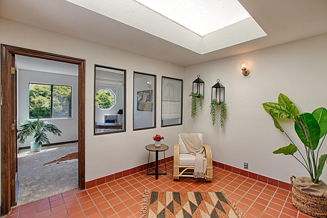 Detail Gallery Image 23 of 37 For 2607 Mallory Ln, Santa Cruz,  CA 95065 - 3 Beds | 2/1 Baths