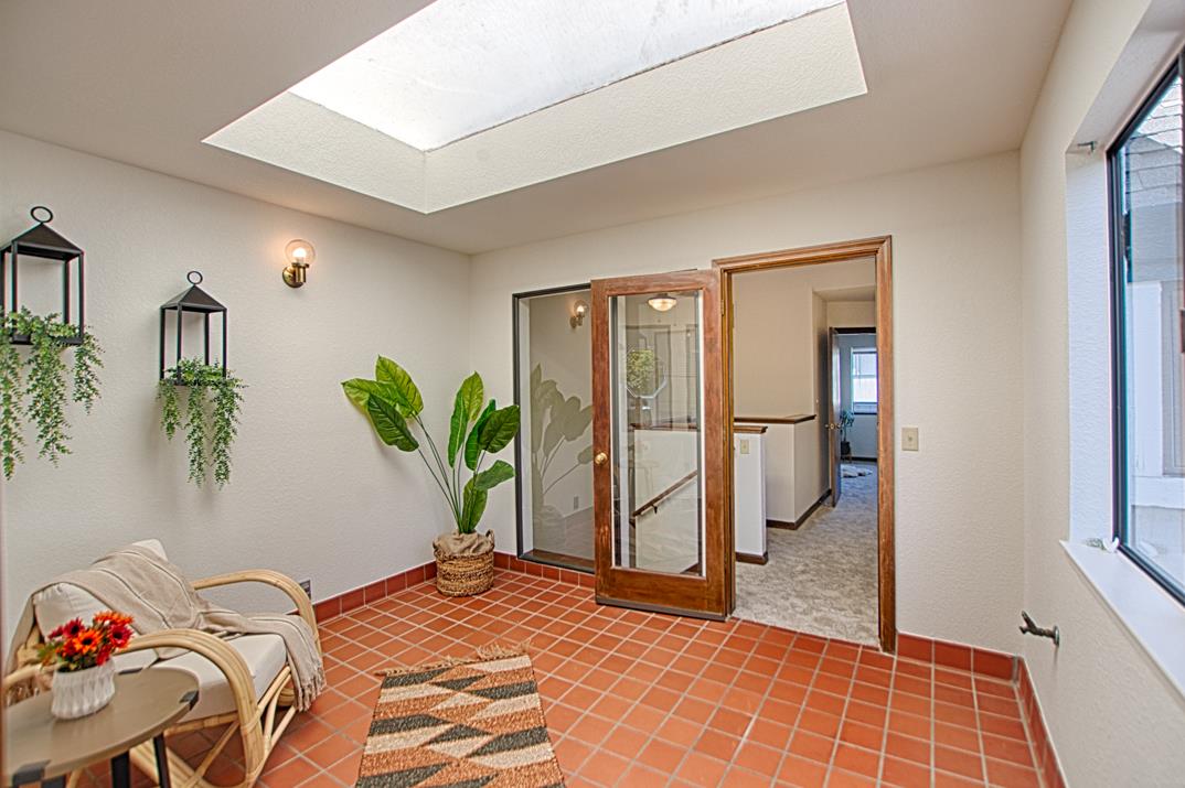 Detail Gallery Image 24 of 37 For 2607 Mallory Ln, Santa Cruz,  CA 95065 - 3 Beds | 2/1 Baths