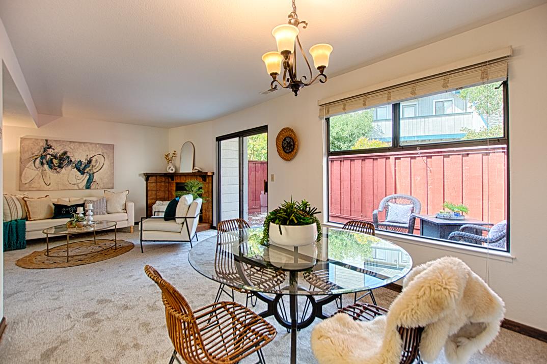 Detail Gallery Image 6 of 37 For 2607 Mallory Ln, Santa Cruz,  CA 95065 - 3 Beds | 2/1 Baths