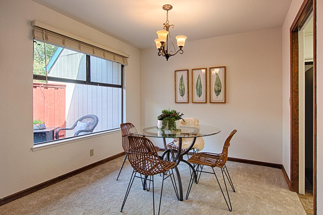 Detail Gallery Image 7 of 37 For 2607 Mallory Ln, Santa Cruz,  CA 95065 - 3 Beds | 2/1 Baths