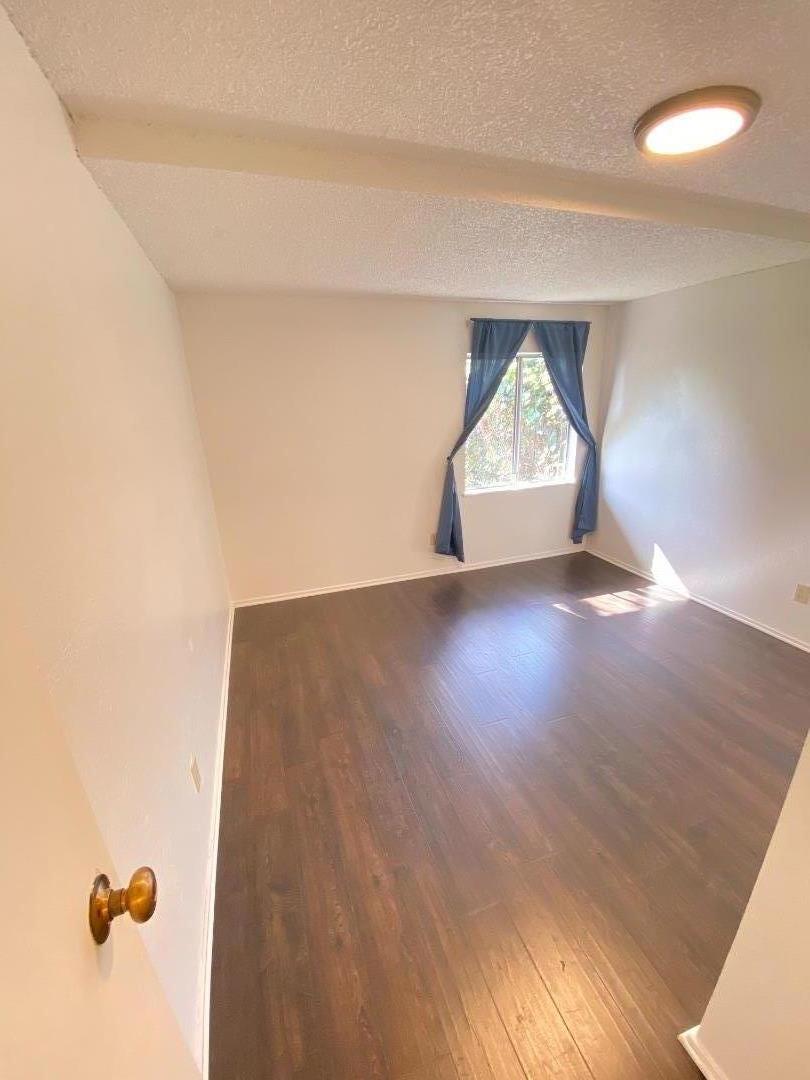 Detail Gallery Image 7 of 16 For 1818 63rd St, Berkeley,  CA 94703 - 3 Beds | 2 Baths